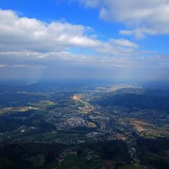 Flugwegposition um 15:13:05: Aufgenommen in der Nähe von Gemeinde St. Oswald bei Plankenwarth, Österreich in 1398 Meter